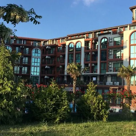 Private In Chateau Del Marina Aparthotel *