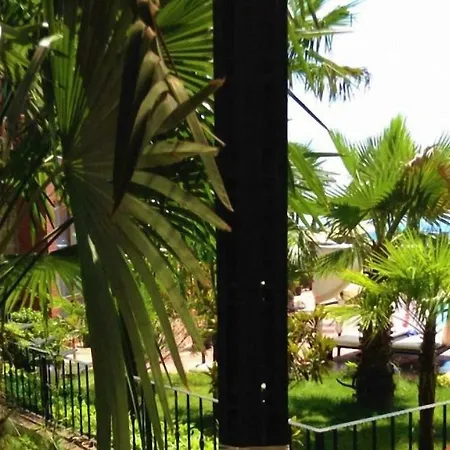 Private In Chateau Del Marina Aparthotel *