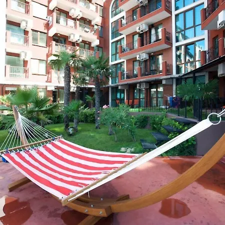 Private In Chateau Del Marina Aparthotel *