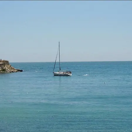 Aparthotel Private In Chateau Del Marina *